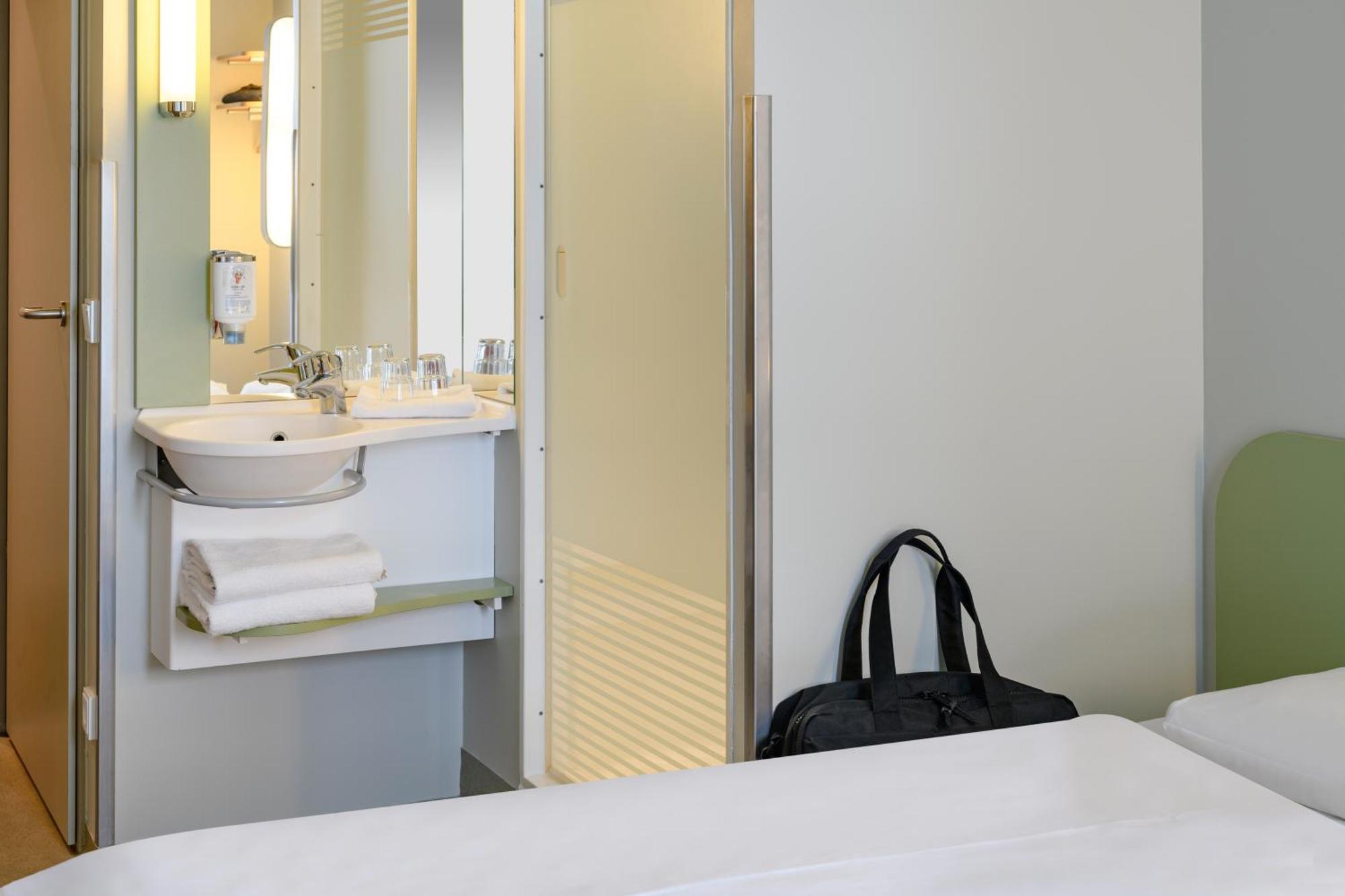 Ibis Budget Berlin Alexanderplatz Esterno foto